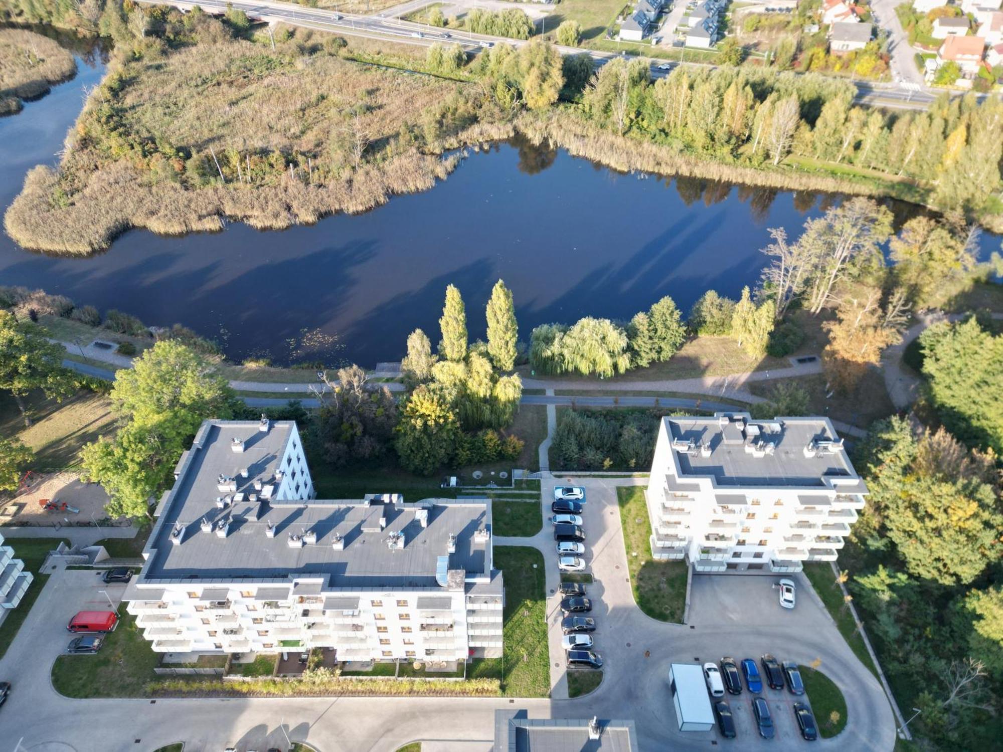 Over The River - Widok Na Rzeke, Przy Parku, Parking, Winda, Netflix I Max, Centrum Ilawa Luaran gambar